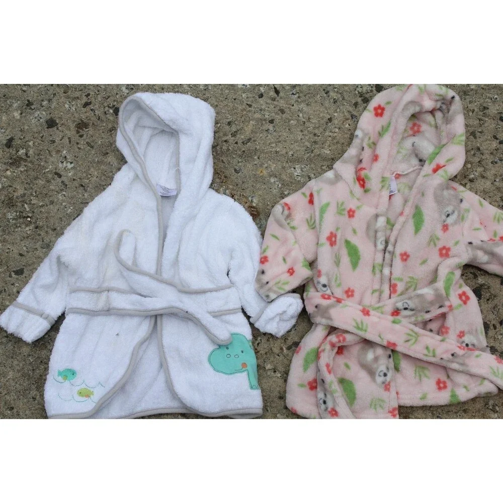 Lot of 27 pcs Baby Girl Clothes 3M, 0-3M Outfits Sleepers CUTE FALL Wardrobe